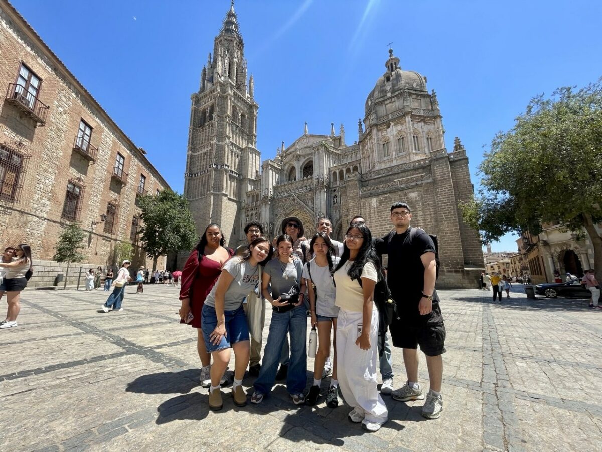 "Aquí me he sentido más aceptada que en Estados Unidos": la mirada de cuatro jóvenes latinos que descubren Toledo