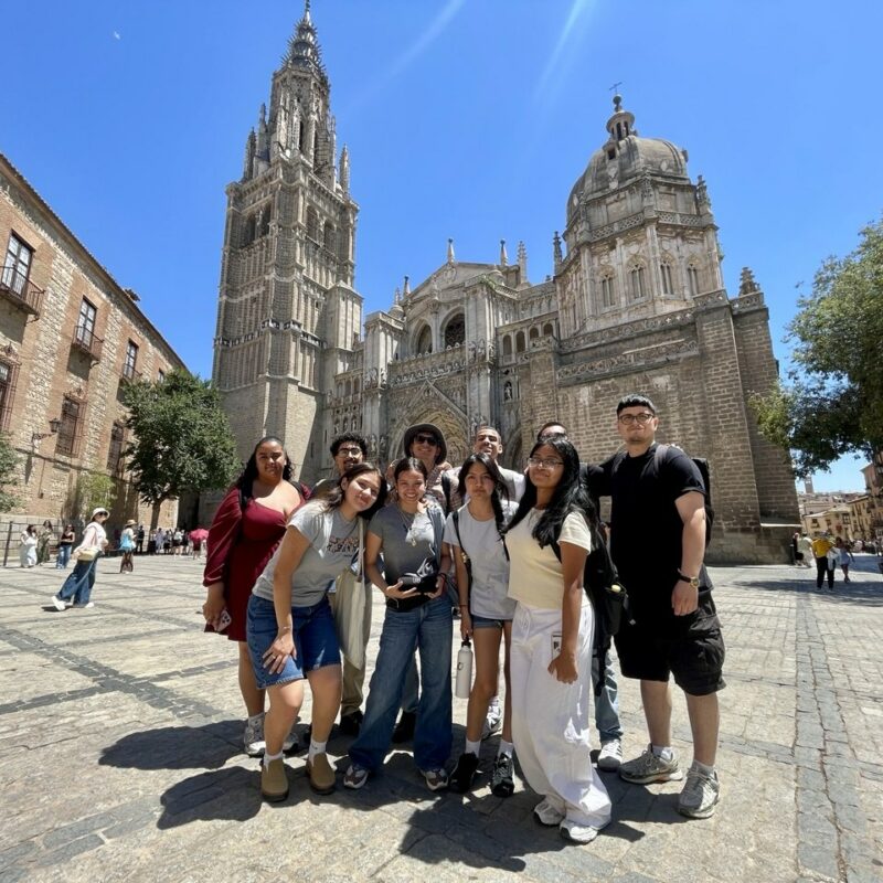 "Aquí me he sentido más aceptada que en Estados Unidos": la mirada de cuatro jóvenes latinos que descubren Toledo