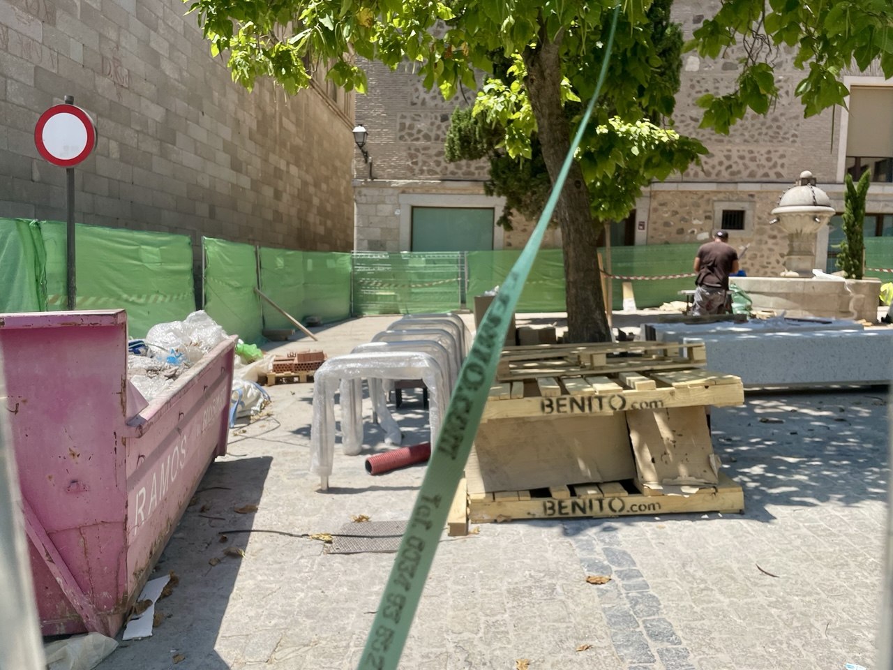 La remodelación de la Plaza Mayor llega a su recta final tras modificar el proyecto inicial y con quejas vecinales