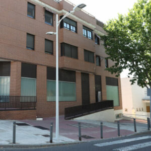 Un escape de gas por la rotura de una tubería obliga a cortar al tráfico la calle Alemania