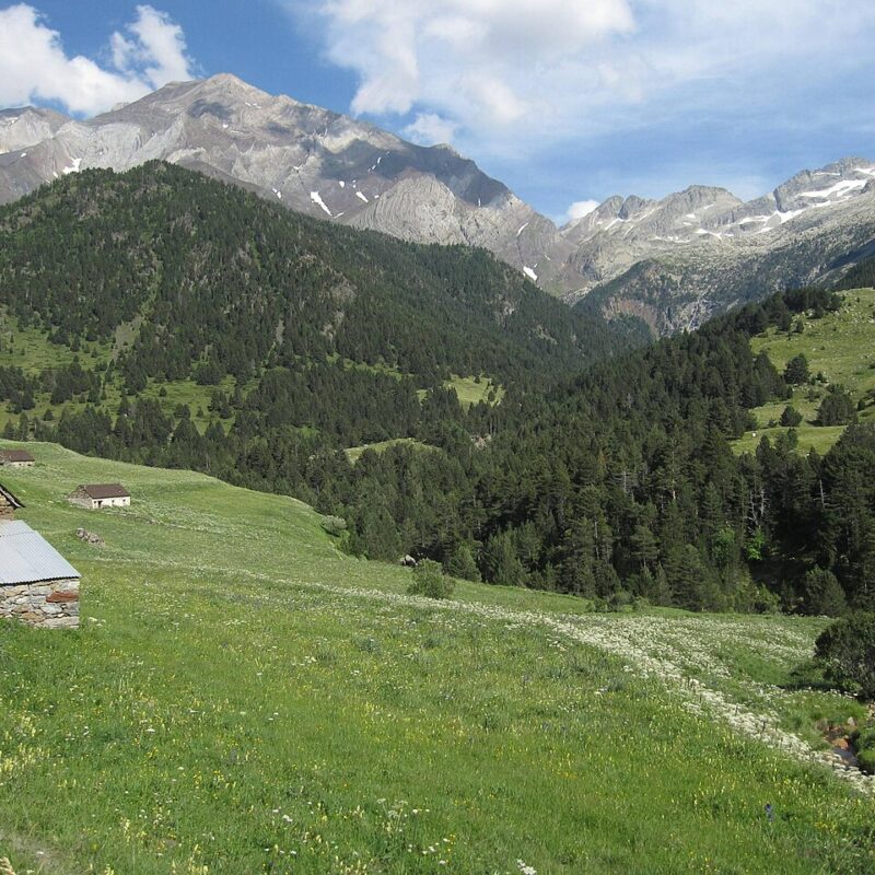 La Guardia Civil rescata a una vecina de Toledo accidentada en unas pozas del Pirineo oscense