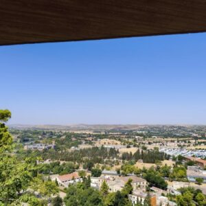 Velázquez avanza la creación de un centro de interpretación del Toledo visigodo en Vega Baja
