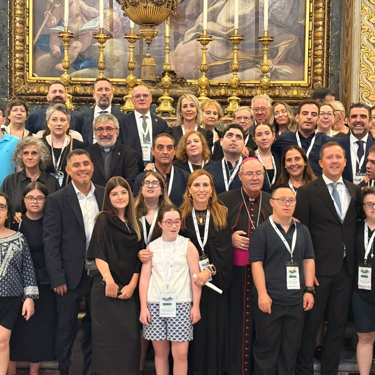 El Papa León XIV recibe a Marsodeto en el Vaticano por su 45º aniversario y Toledo le invita a visitar la ciudad