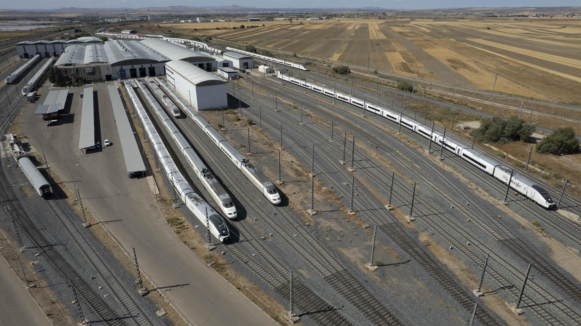 La CNMC exige a Renfe abrir el taller de la Sagra a los trenes de Iryo y la operadora evalúa recurrir