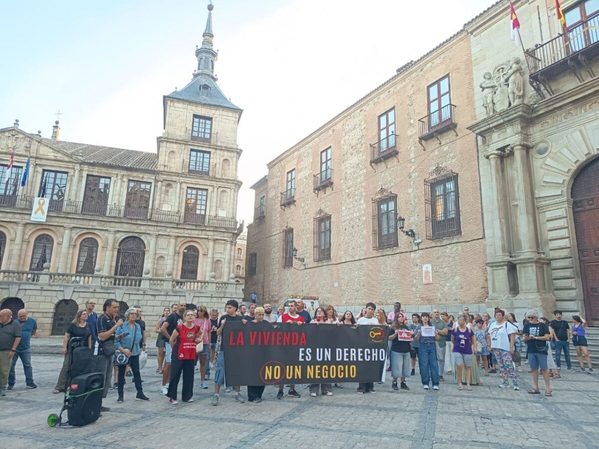 Toledo responde al desahucio de Maricarmen: "Tenemos que pararlo y la mejor forma es la organización"