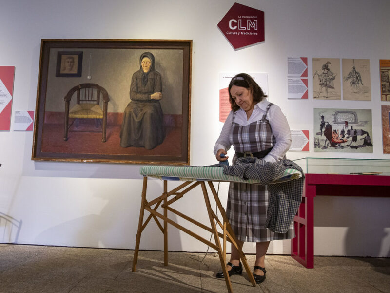 La Transición cobra vida en Toledo: una exposición recorre cómo Castilla-La Mancha construyó su nueva identidad