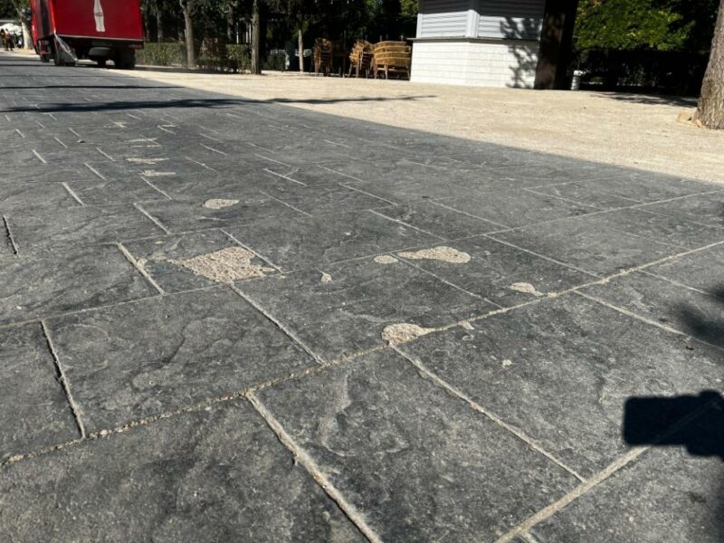 El PSOE denuncia "desperfectos" en el pavimento de la Vega tres meses después de una remodelación de 3,2 millones