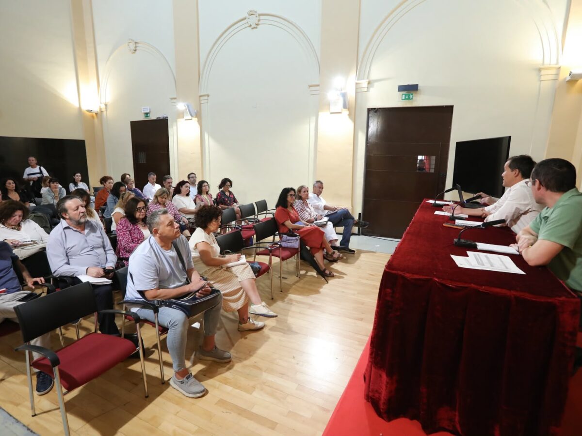 El Consejo Escolar deja en el aire futuros proyectos de climatización en los colegios públicos de Toledo