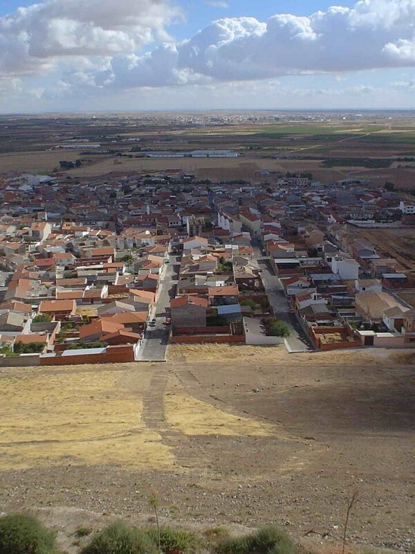 Un niño de 8 años, herido grave tras electrocutarse en una atracción de feria en Consuegra