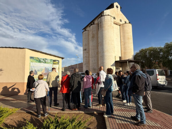 Villacañas convierte sus calles en un museo al aire libre con Claude Monet como protagonista