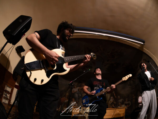Músicos de Toledo apoyan la huelga general con un concierto en el castillo de San Servando