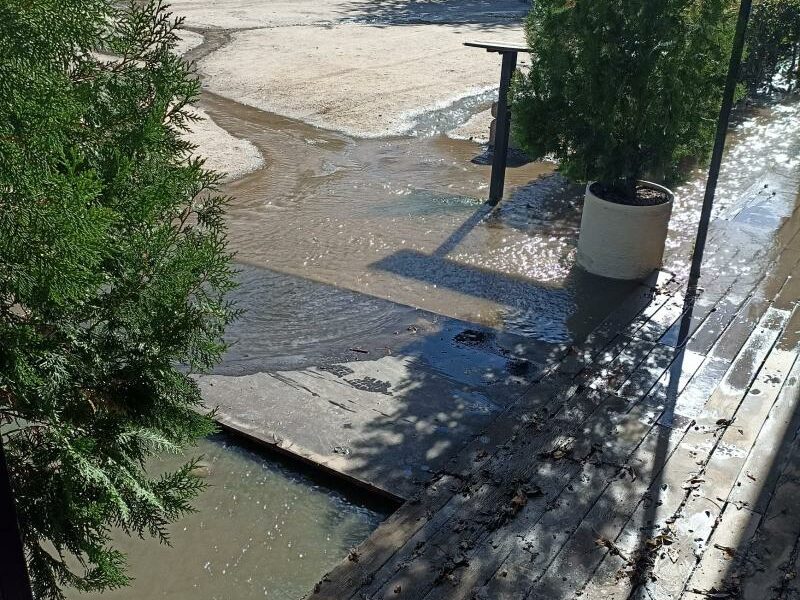 La rotura de una tubería deja sin agua a varios puntos del Casco Histórico de Toledo
