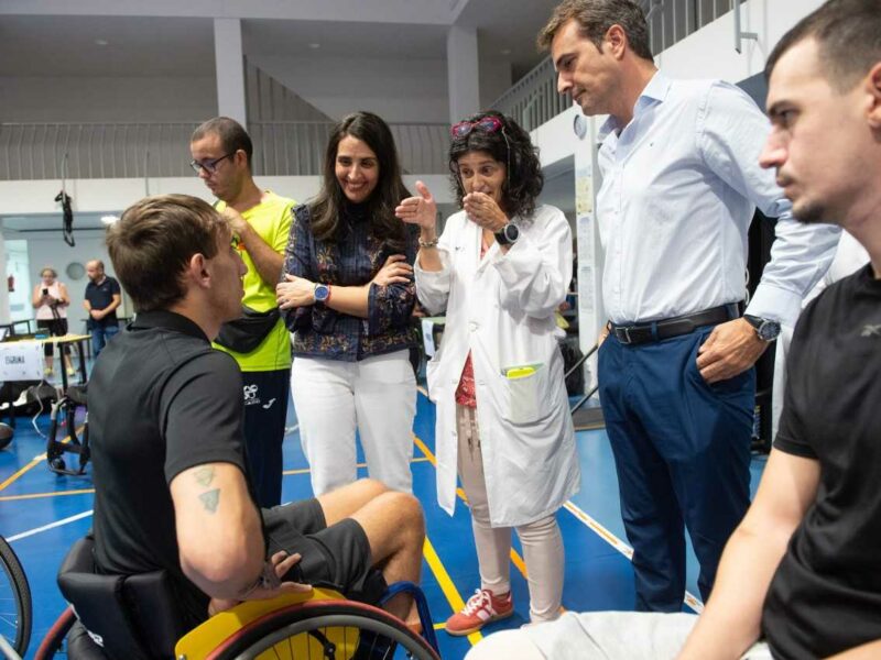 El Hospital de Parapléjicos acerca el deporte adaptado a sus pacientes con una feria de 18 disciplinas